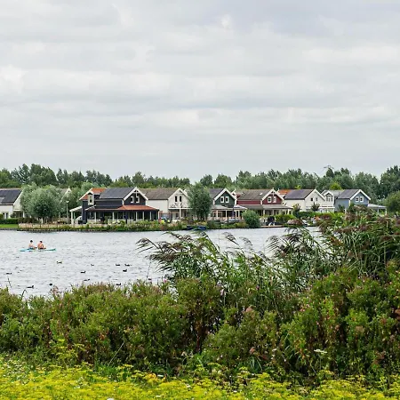 Holiday home Near The Waterfront *