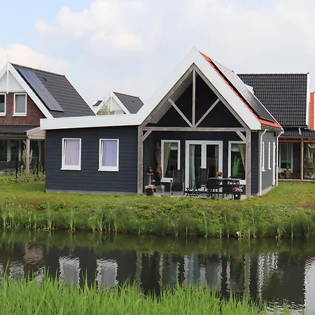 Near The Waterfront * Simonshaven