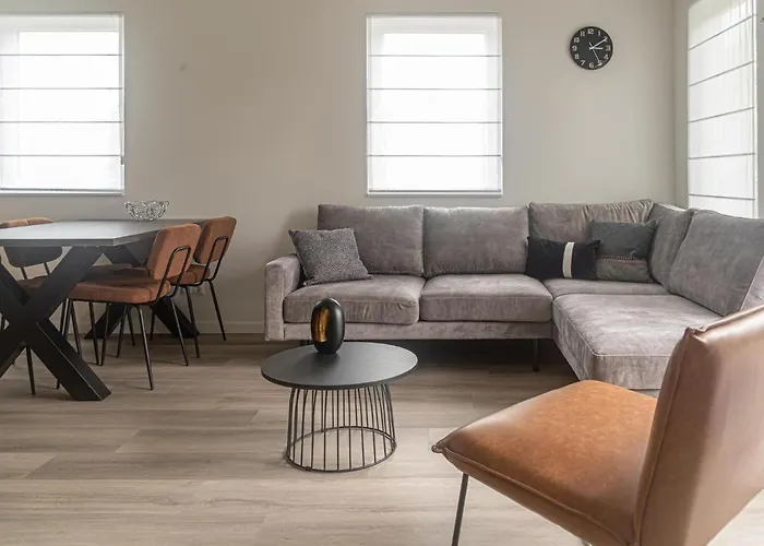 Дом отдыха Near The Waterfront *