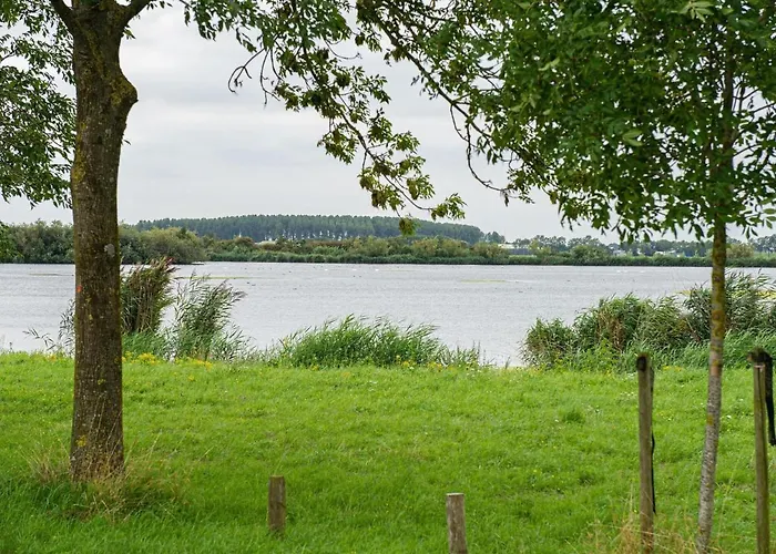 Holiday home Near The Waterfront