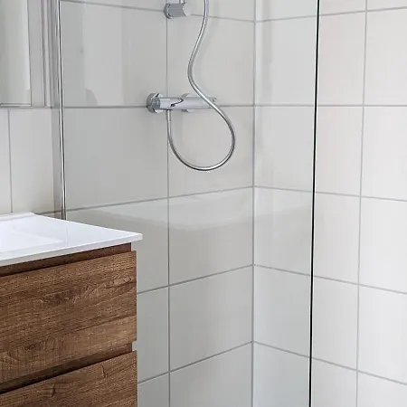 Semesterbostad Near The Waterfront *