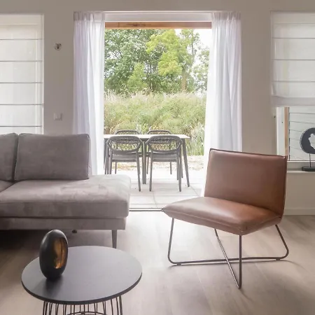 Near The Waterfront Simonshaven